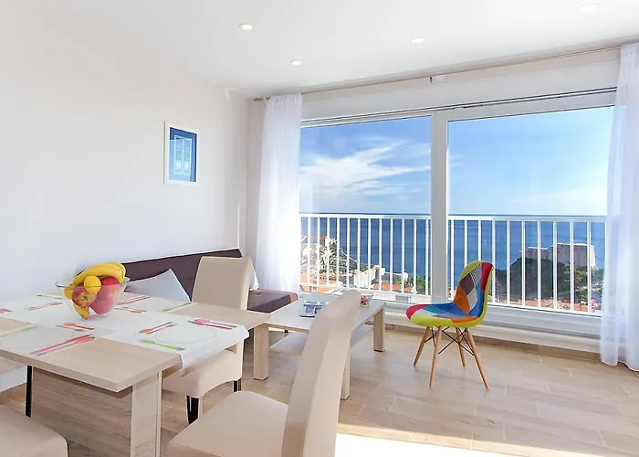 Apartment Ragusa Palace 3 Funjestra